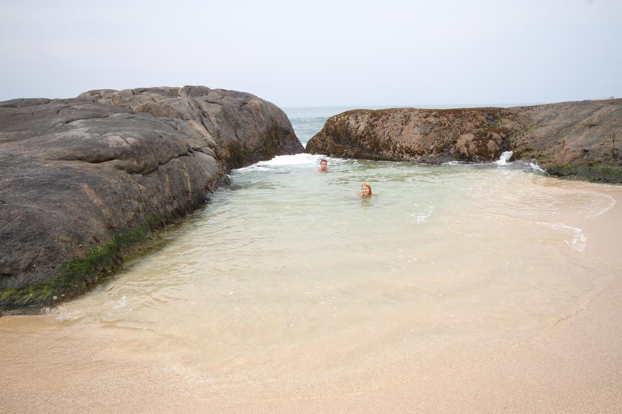 Italia Beach Hotel อัมบางลังโกดา ภายนอก รูปภาพ
