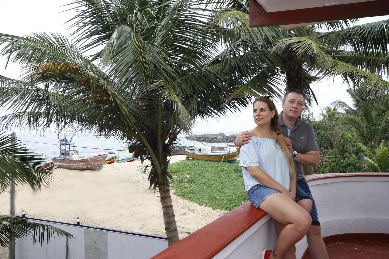 Italia Beach Hotel อัมบางลังโกดา ภายนอก รูปภาพ